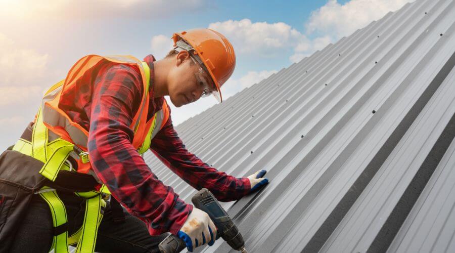 Professional Flat Roofing Installation in Bellville, OH